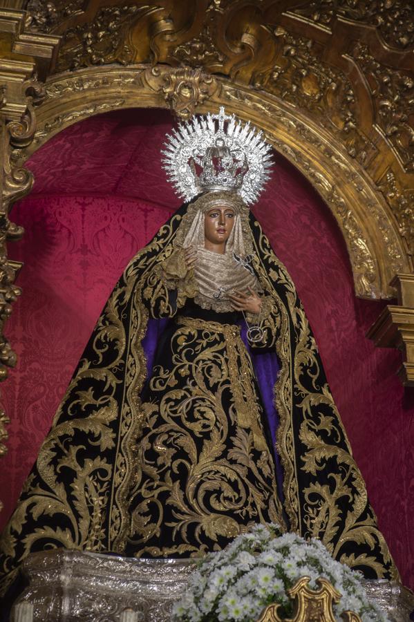 La Esperanza de Triana para el mes de noviembre