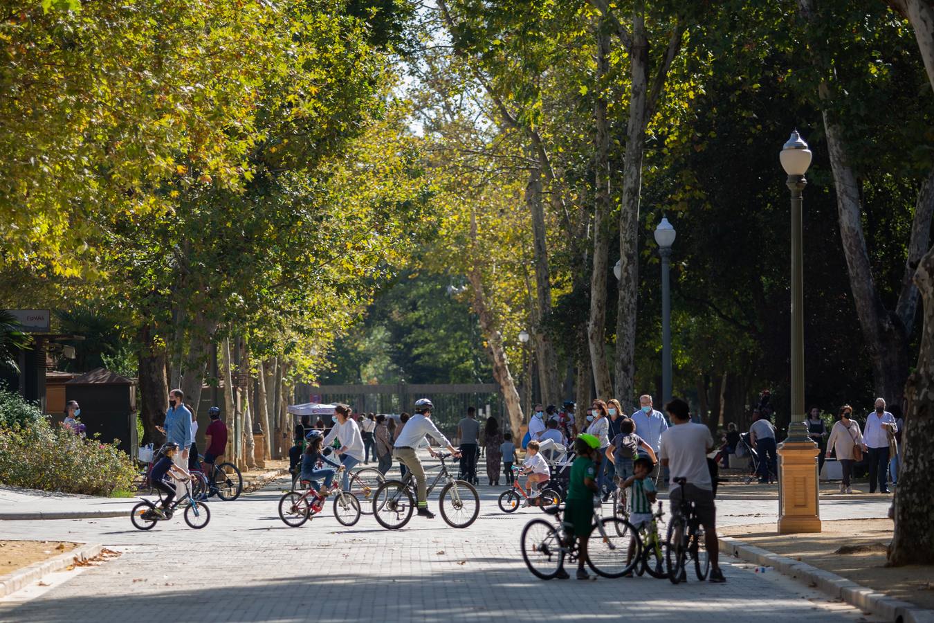 Los parques de Sevilla, un remanso de paz para las familias