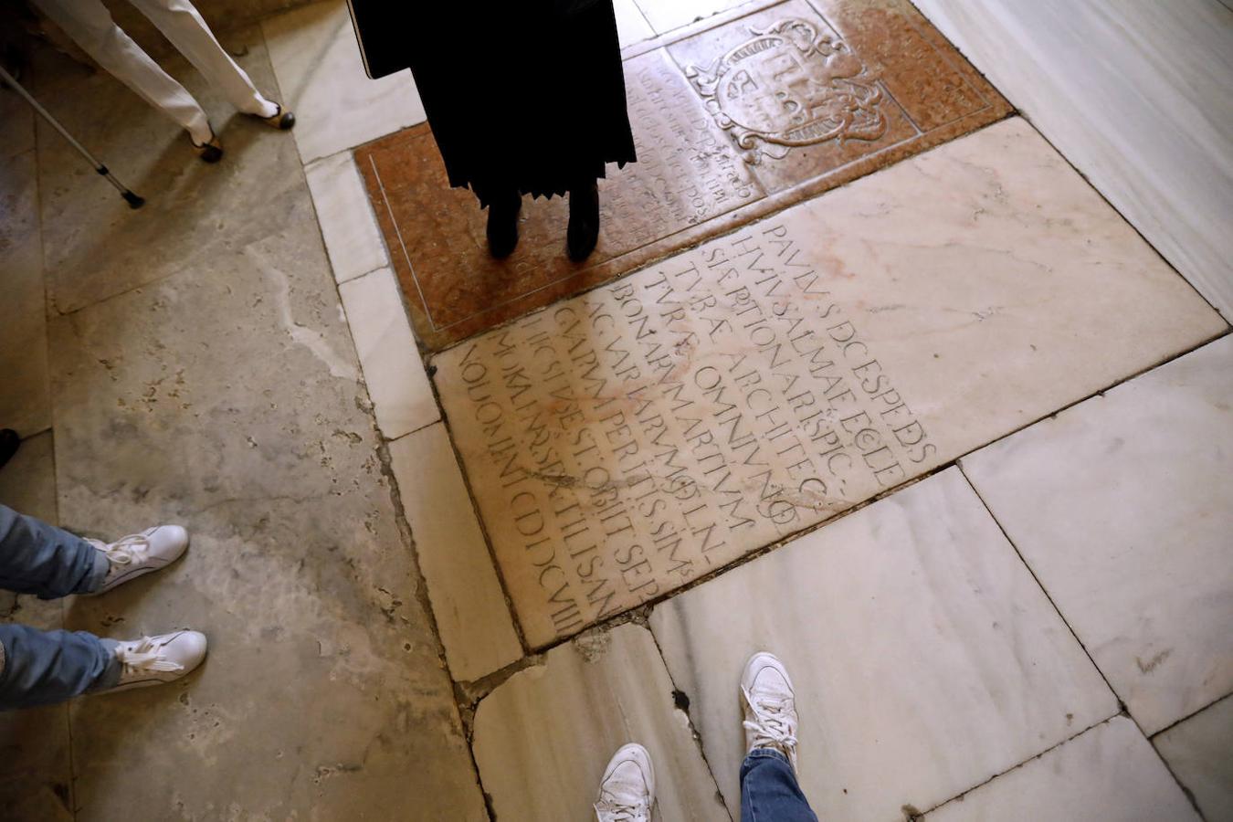 La ruta por las tumbas de la Mezquita-Catedral de Córdoba, en imágenes