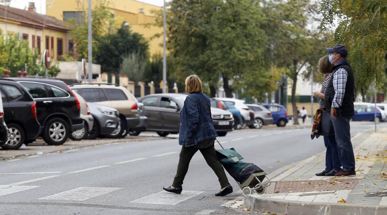 En imágenes, pueblos de Sevilla separados por una calle