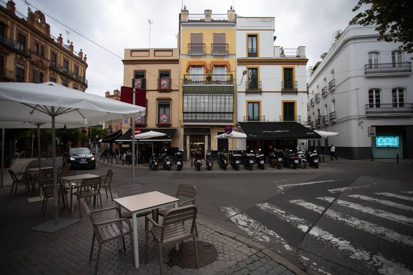 Sevilla se queda vacía incluso antes del toque de queda