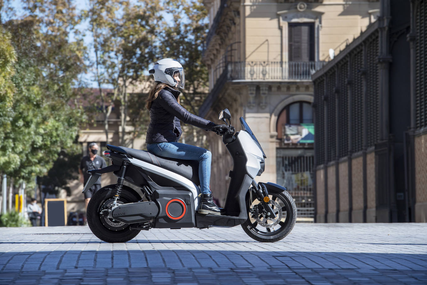 Fotogalería: Mó, la primera moto scooter eléctrica de Seat