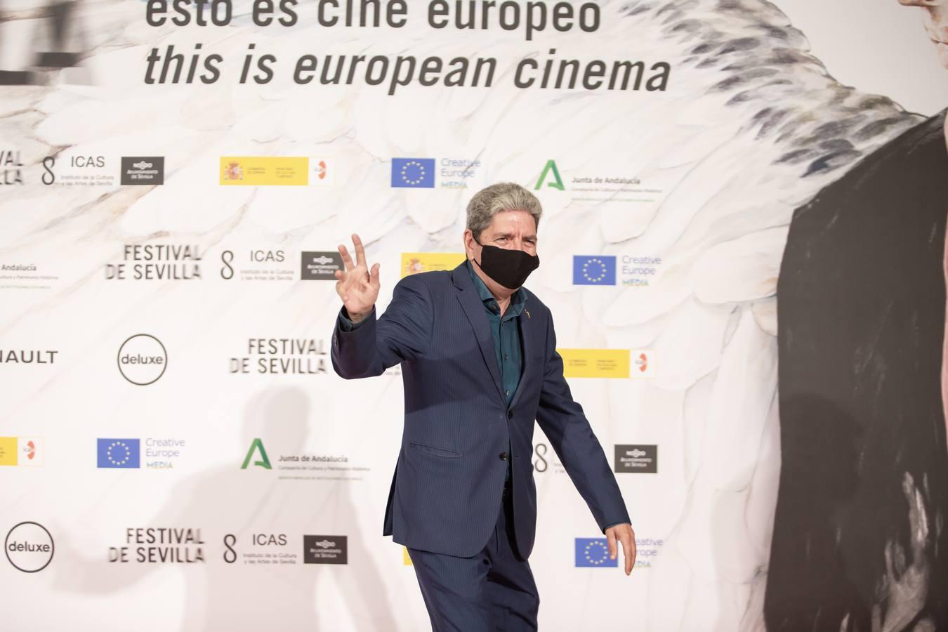 Photocall de los asistentes a la gala de inaugural del Festival de Cine de Sevilla