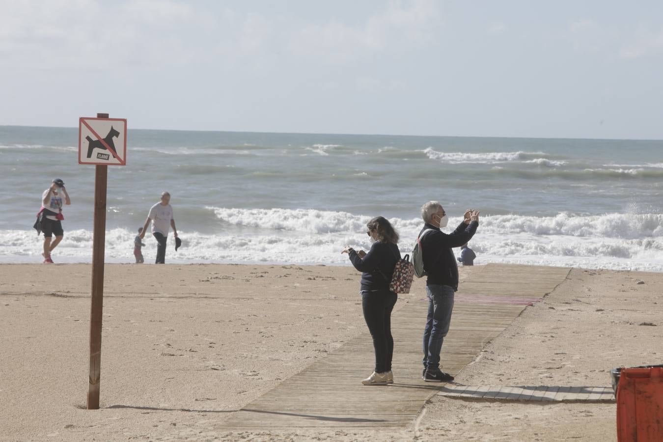 Ambiente en Cádiz el dia antes de las nuevas restricciones por la pandemia