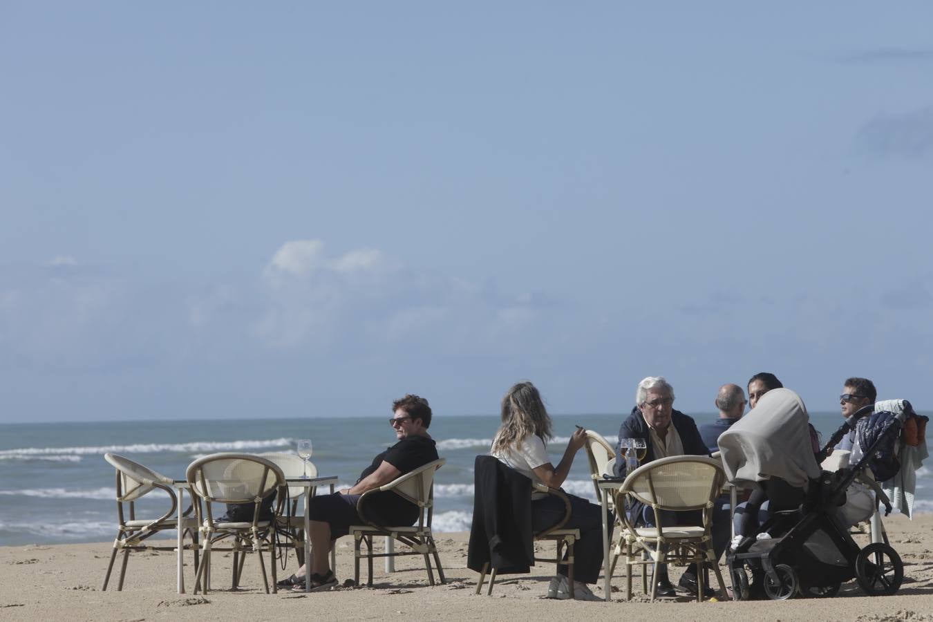 Ambiente en Cádiz el dia antes de las nuevas restricciones por la pandemia