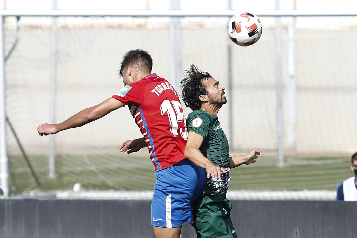 El Recreativo Granada-Córdoba CF, en imágenes