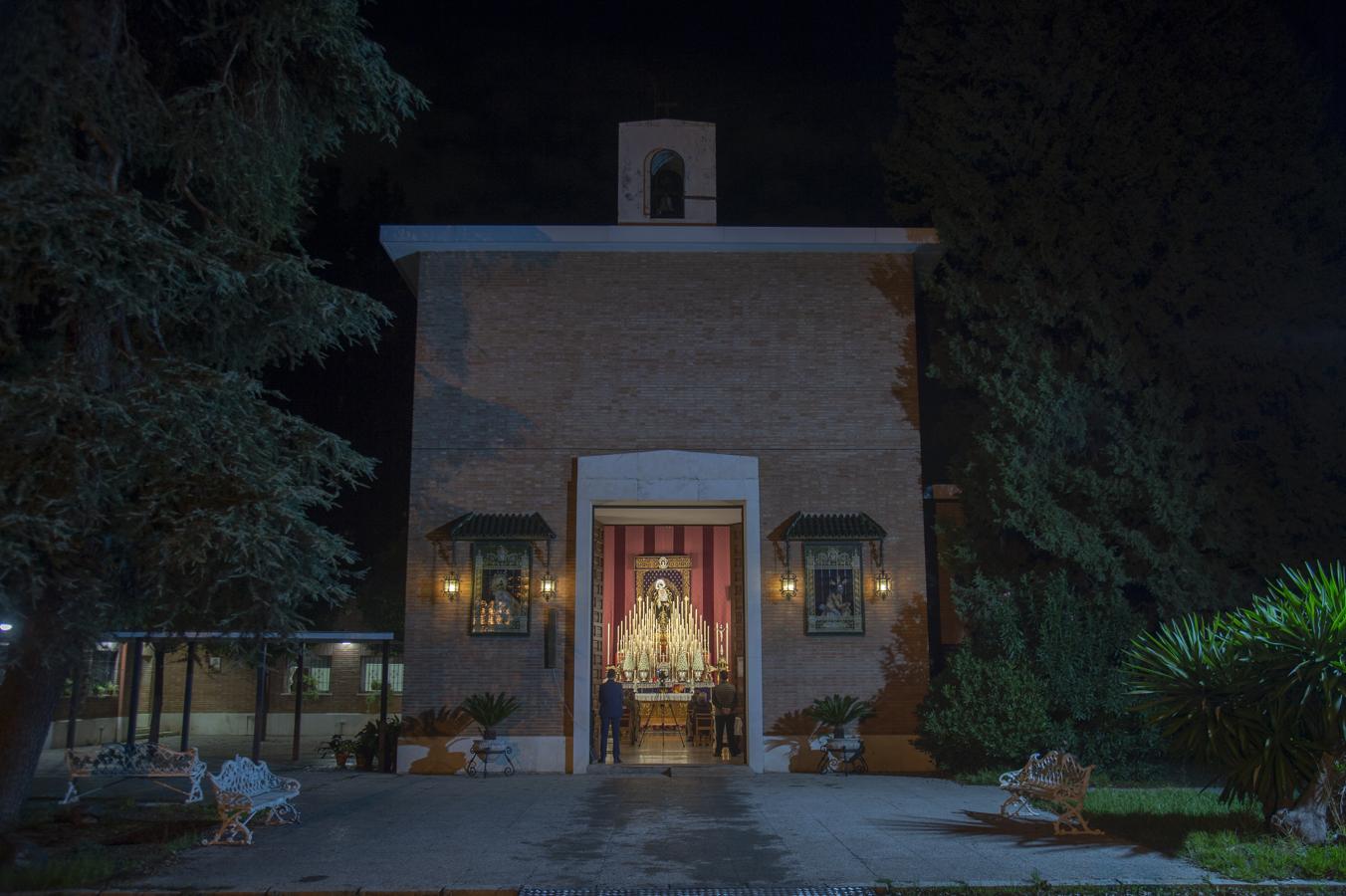 La Virgen de la Victoria de las Cigarreras, a la luz de las velas