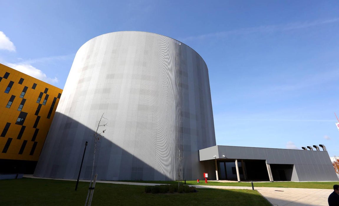 La visita de los Reyes de España al nuevo hospital de Toledo, en imágenes