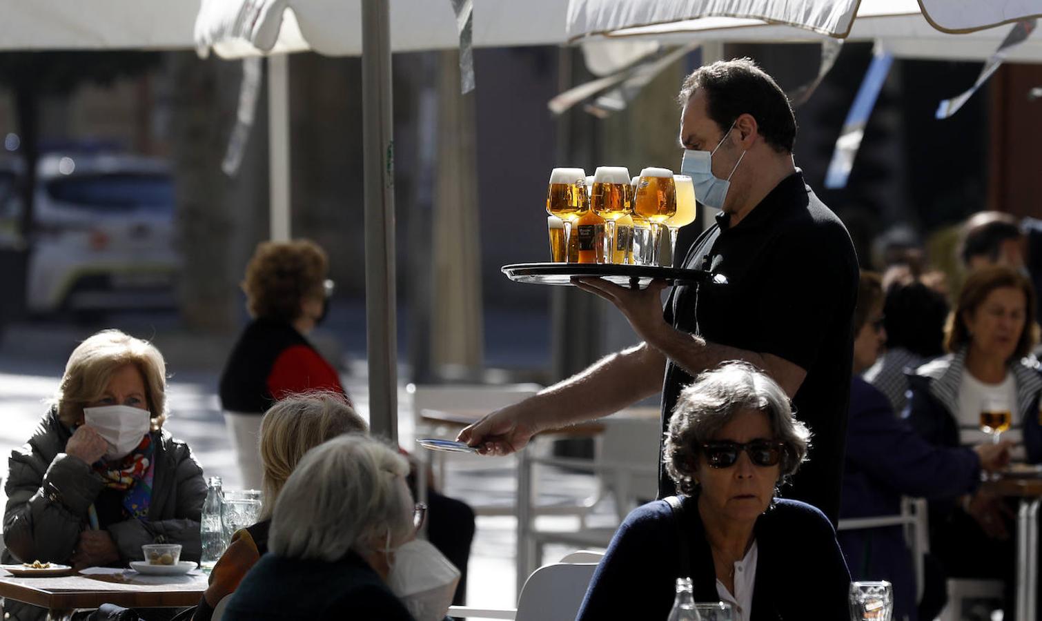 Córdoba bajo el sol de noviembre, en imágenes