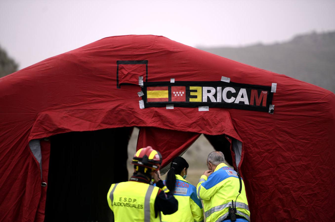 La carpa de ERICAM con sanitarios del SUMMA 112. 