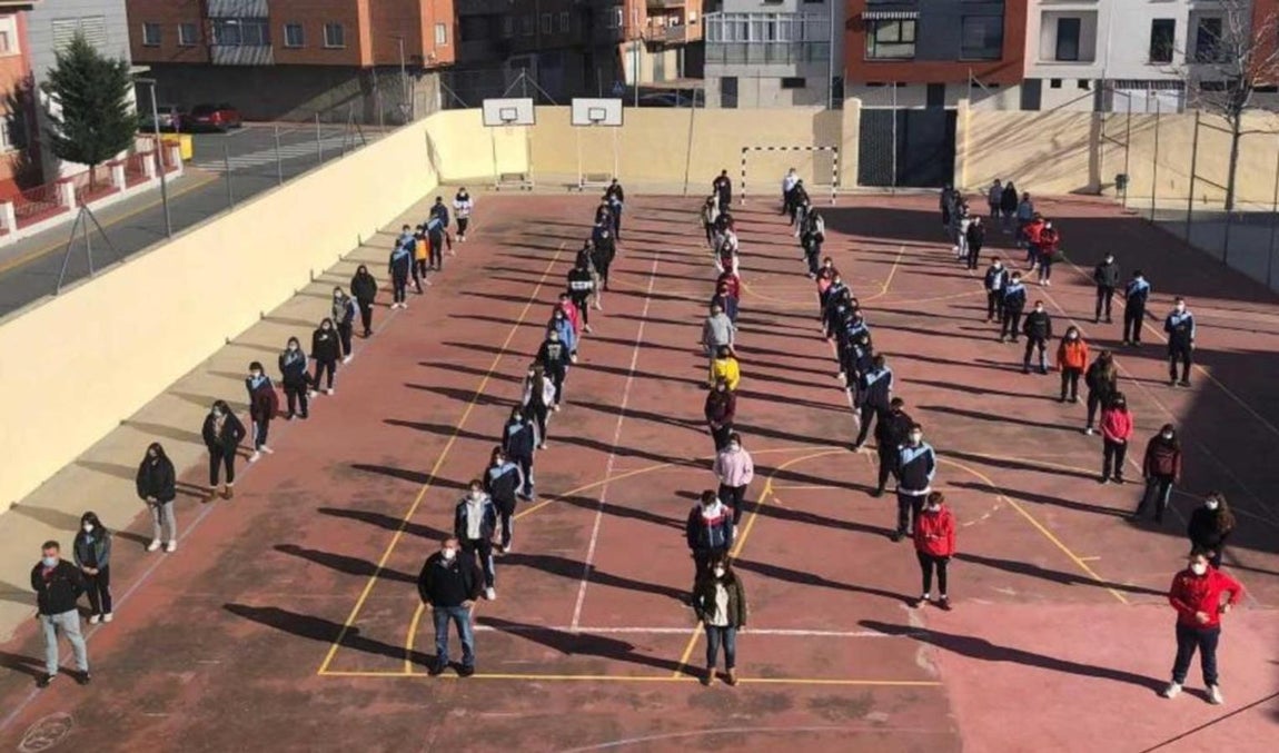 Colegio Amor de Dios de Arévalo (Ávila). 