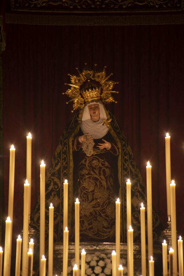 Altar de cultos de la Virgen de la Presentación del Calvario