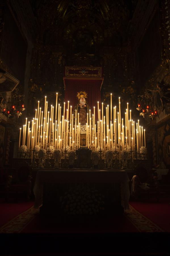 Altar de cultos de la Virgen de la Presentación del Calvario