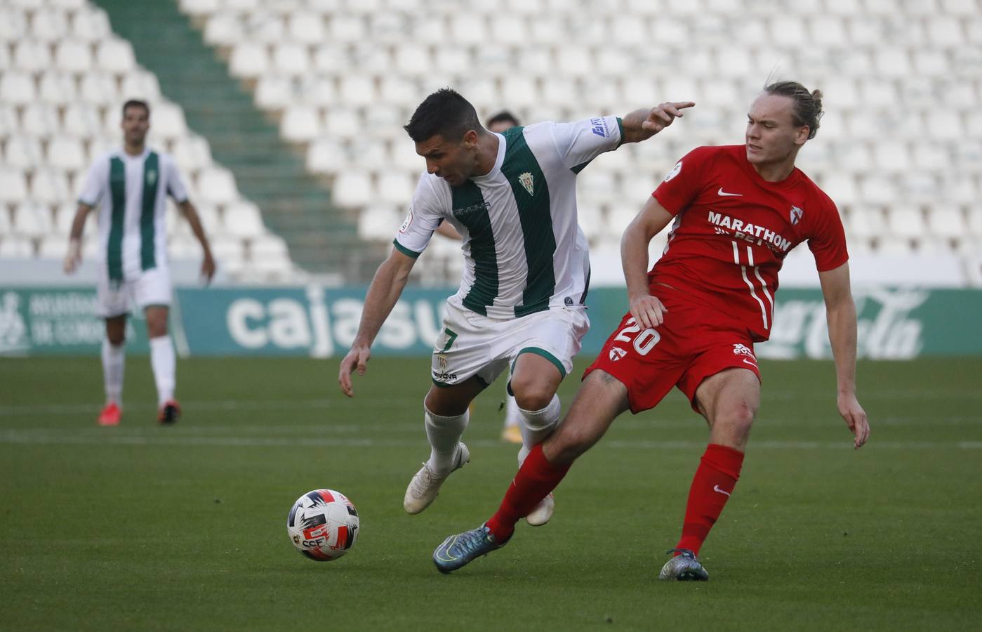 El tropiezo del Córdoba CF ante el Sevilla Atlético, en imágenes