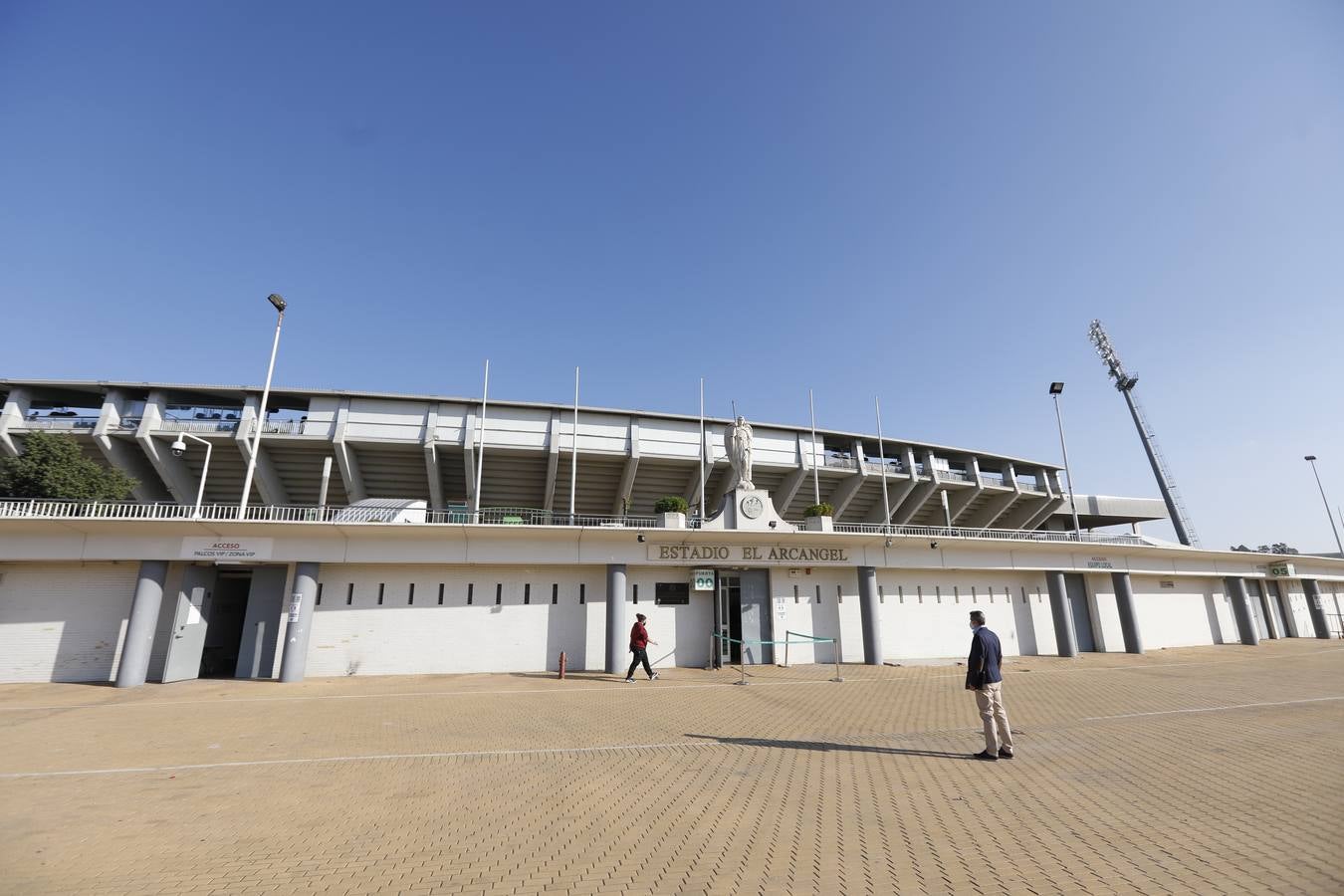 El primer partido del Córdoba CF a puerta cerrada, en imágenes