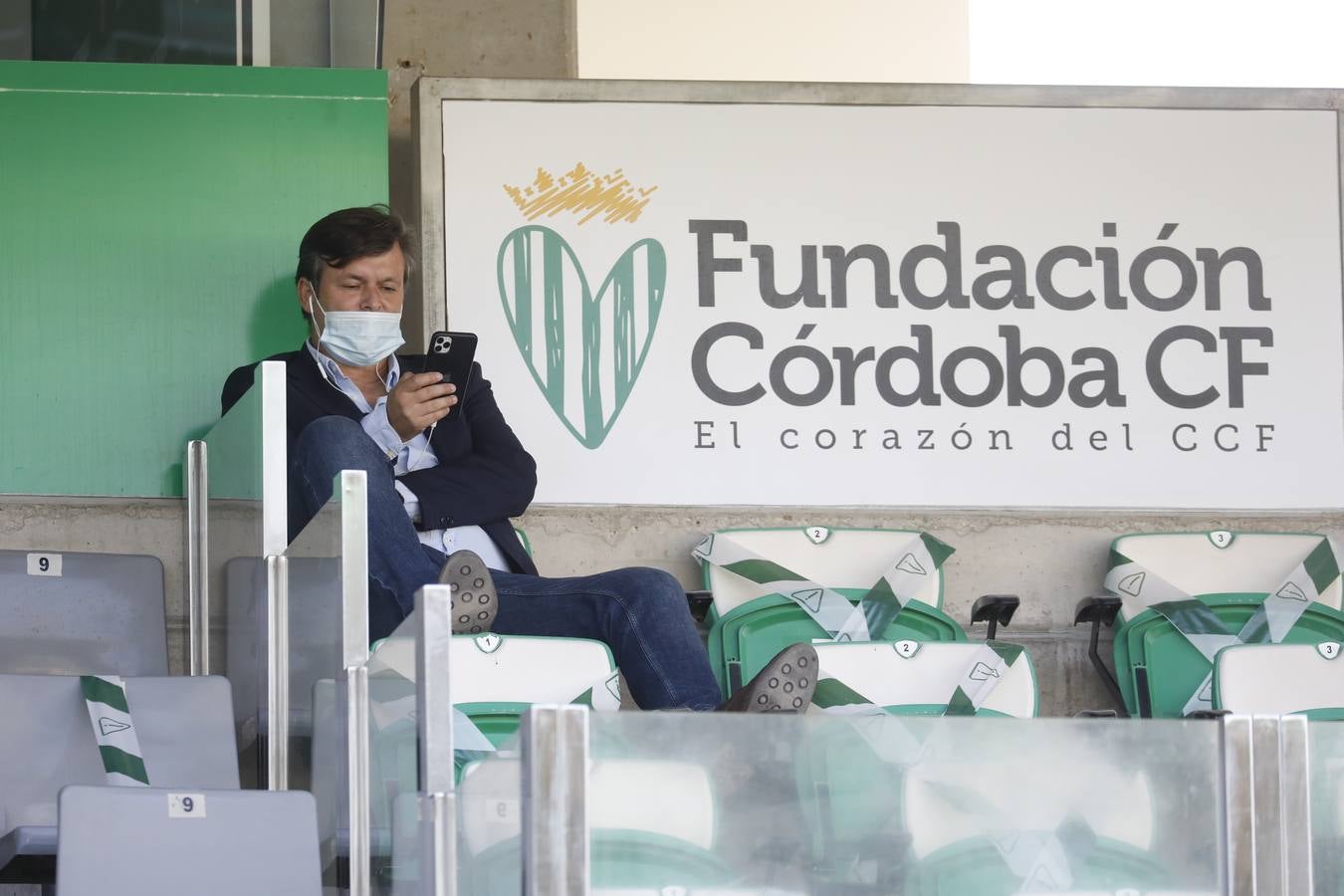 El primer partido del Córdoba CF a puerta cerrada, en imágenes