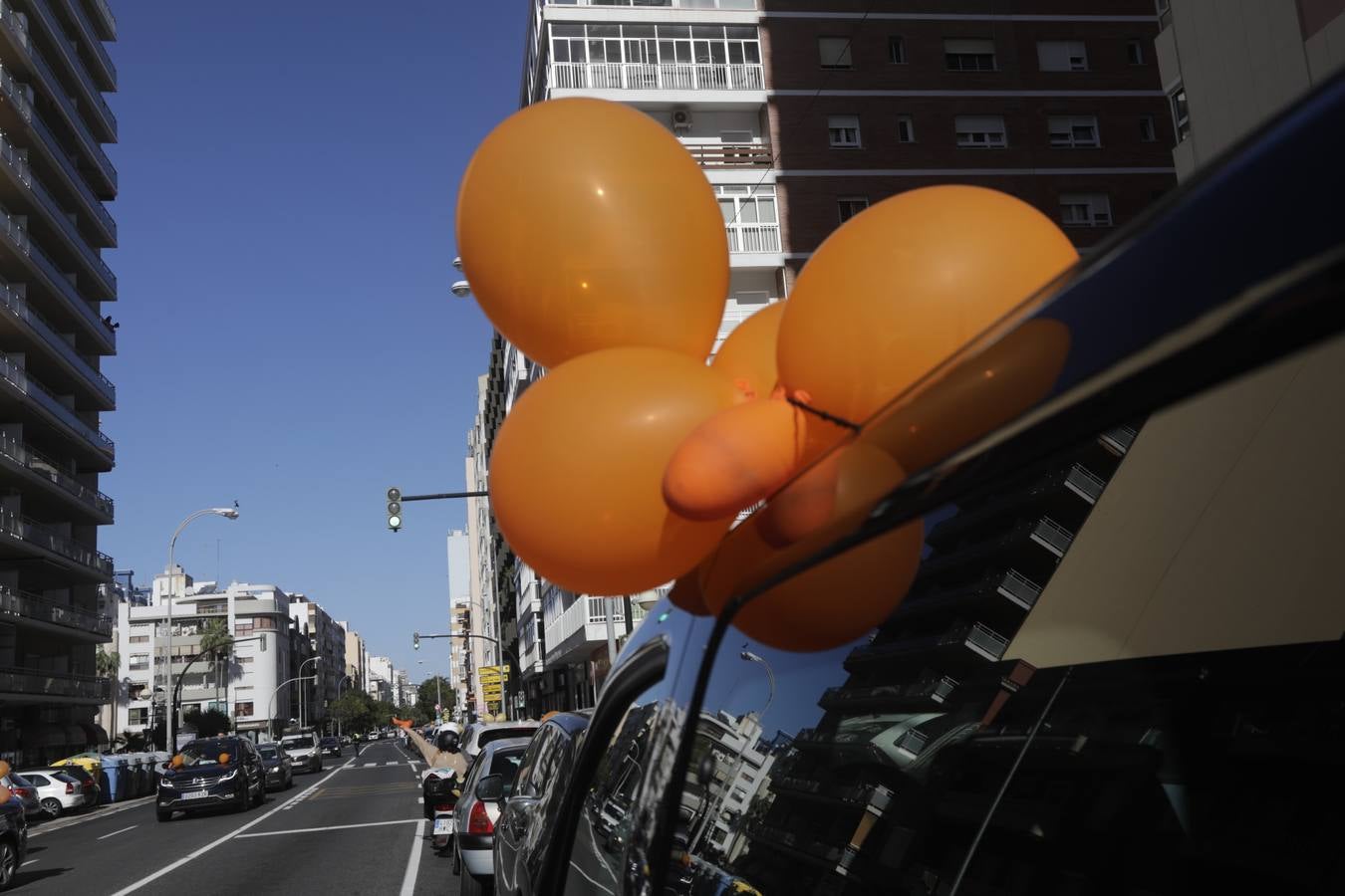 Caravana de vehículos en Cádiz contra «la ley Celaá»