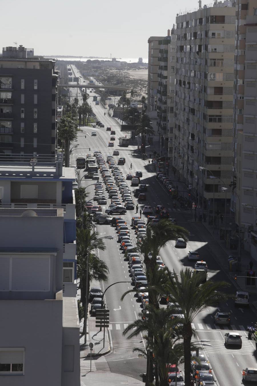 Caravana de vehículos en Cádiz contra «la ley Celaá»