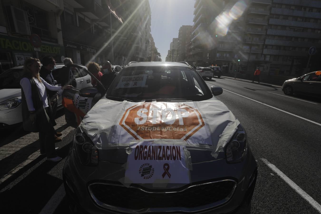 Caravana de vehículos en Cádiz contra «la ley Celaá»