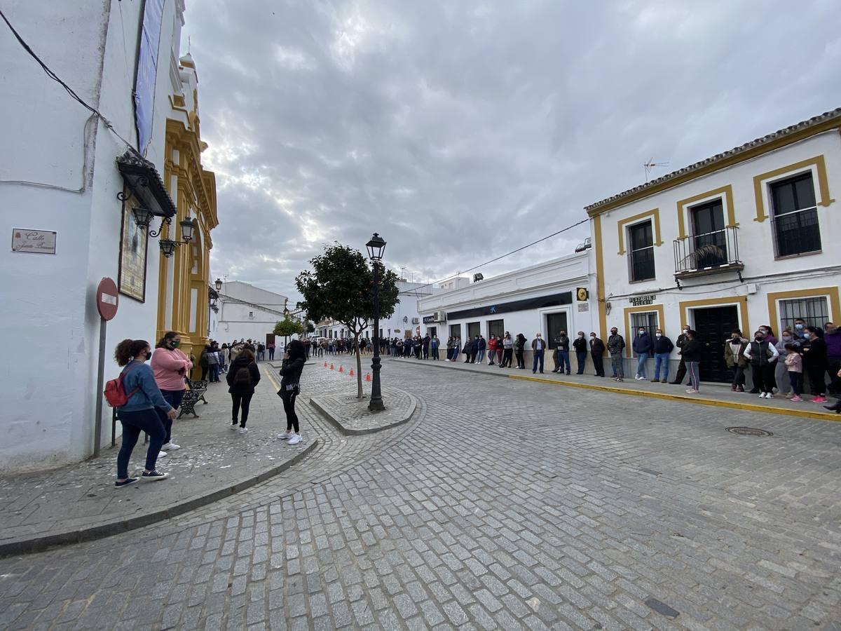 En imágenes, Castilblanco despide a Manuela, la bebé atropellada por un conductor que dio positivo en drogas