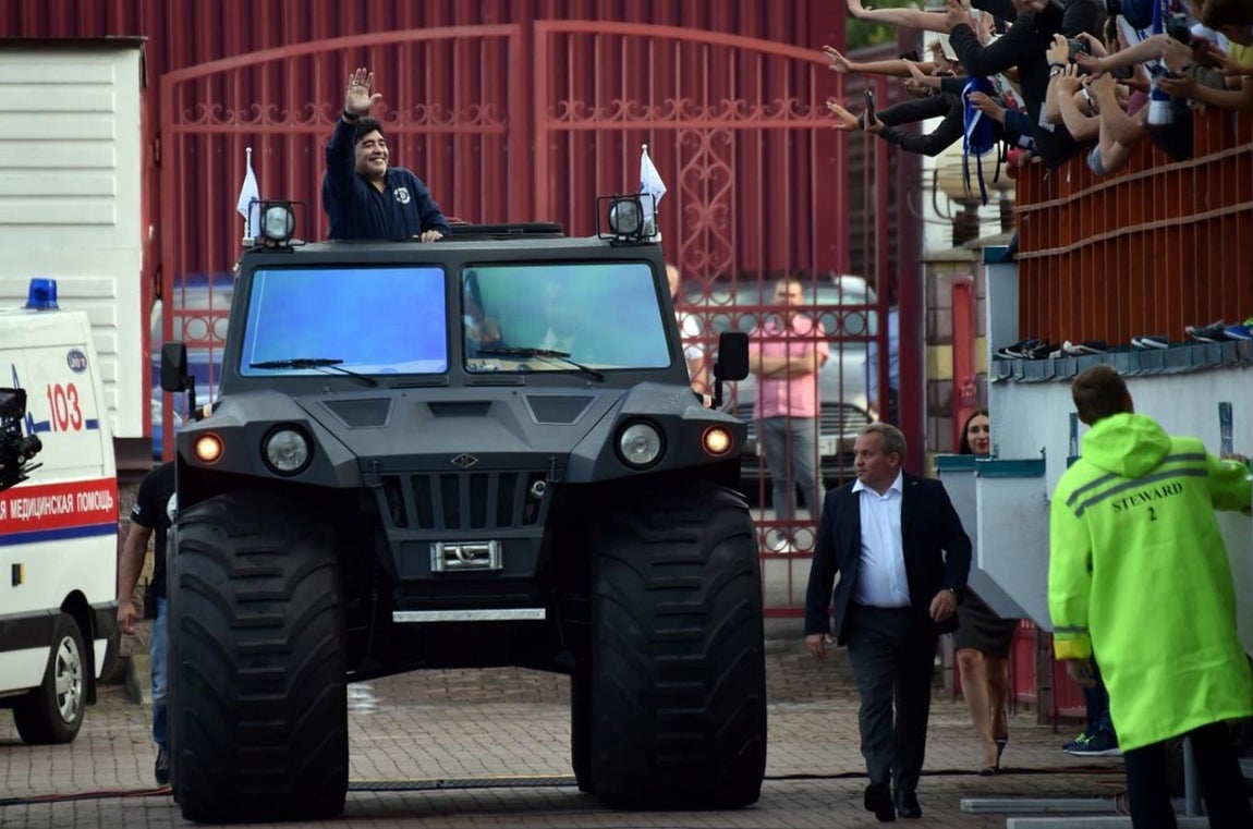 Un tanque. Corría el verano de 2018 y el deportista visitó Bielorrusia para dirigir al Dynamo Brest. Para la ocasión eligió un Hunta Overcomer, un todoterreno que puede atravesar incluso aguas semi profundas de 2,6 metros de altura y 2,3 toneladas de peso que alcanzaba una velocidad de 70 km/h.