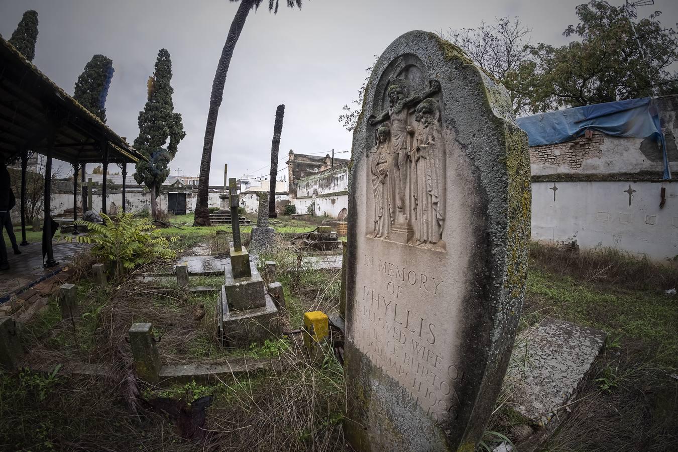 Cementerio de los Ingleses de Sevilla, un tesoro abandonado