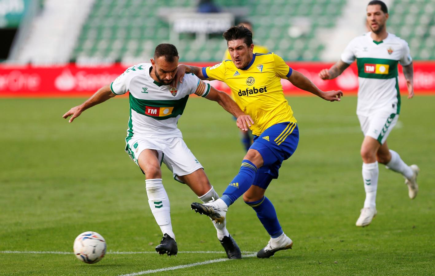 FOTOS: Las imágenes del Elche - Cádiz