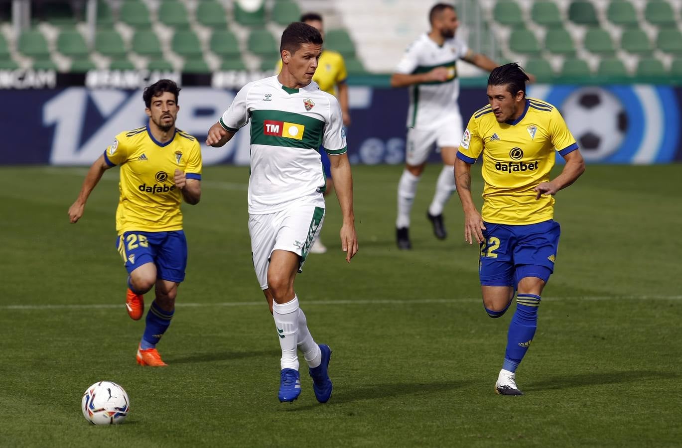 FOTOS: Las imágenes del Elche - Cádiz