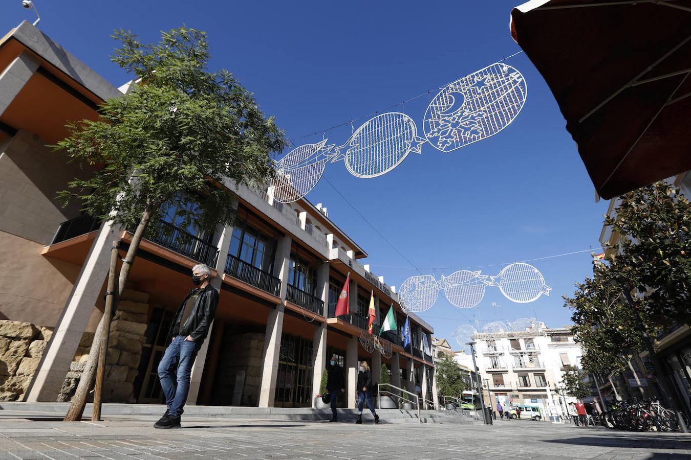 Las luces navideñas de Córdoba pueblan las calles más comerciales