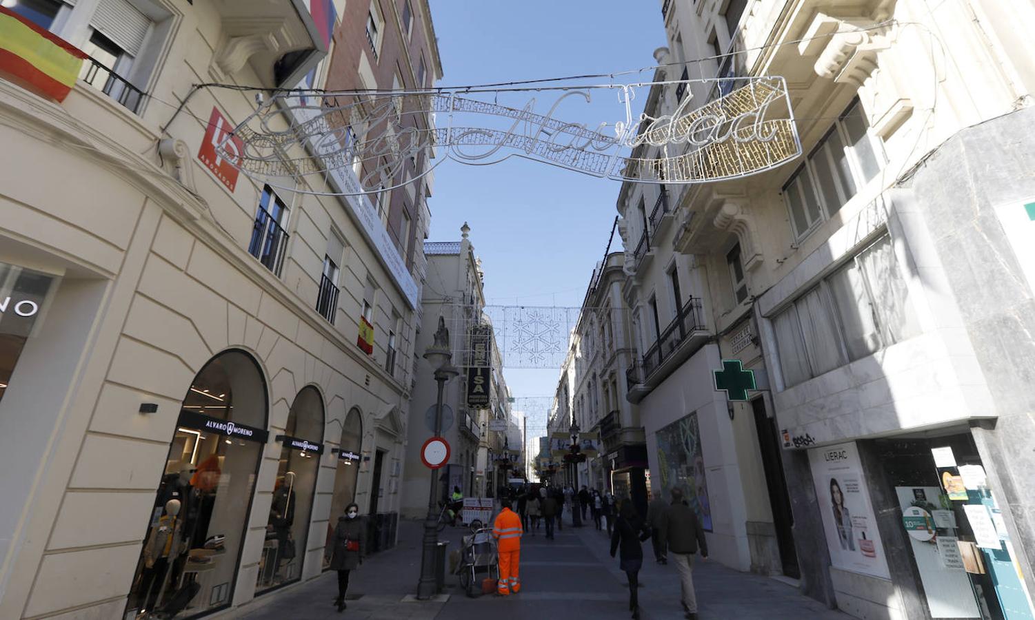 Las luces navideñas de Córdoba pueblan las calles más comerciales