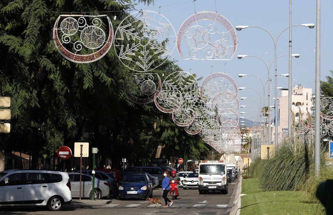 Las luces navideñas de Córdoba pueblan las calles más comerciales