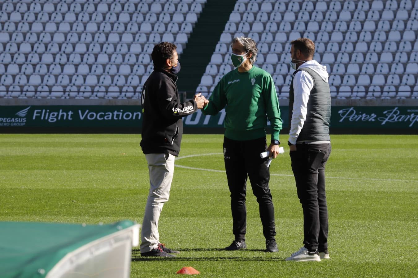 La primera jornada de Pablo Alfaro en el Córdoba CF, en imágenes