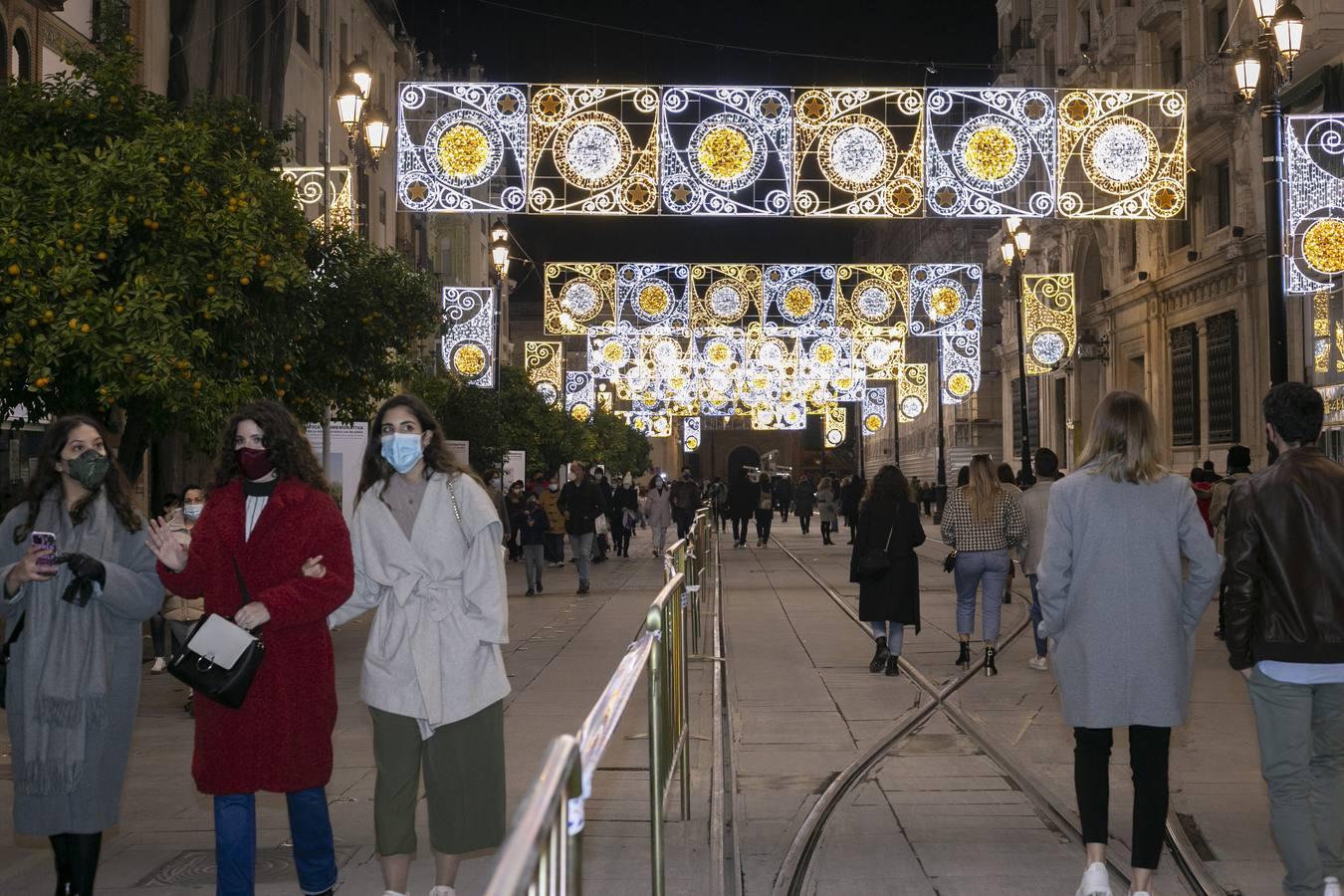 En imágenes, Sevilla enciende la Navidad