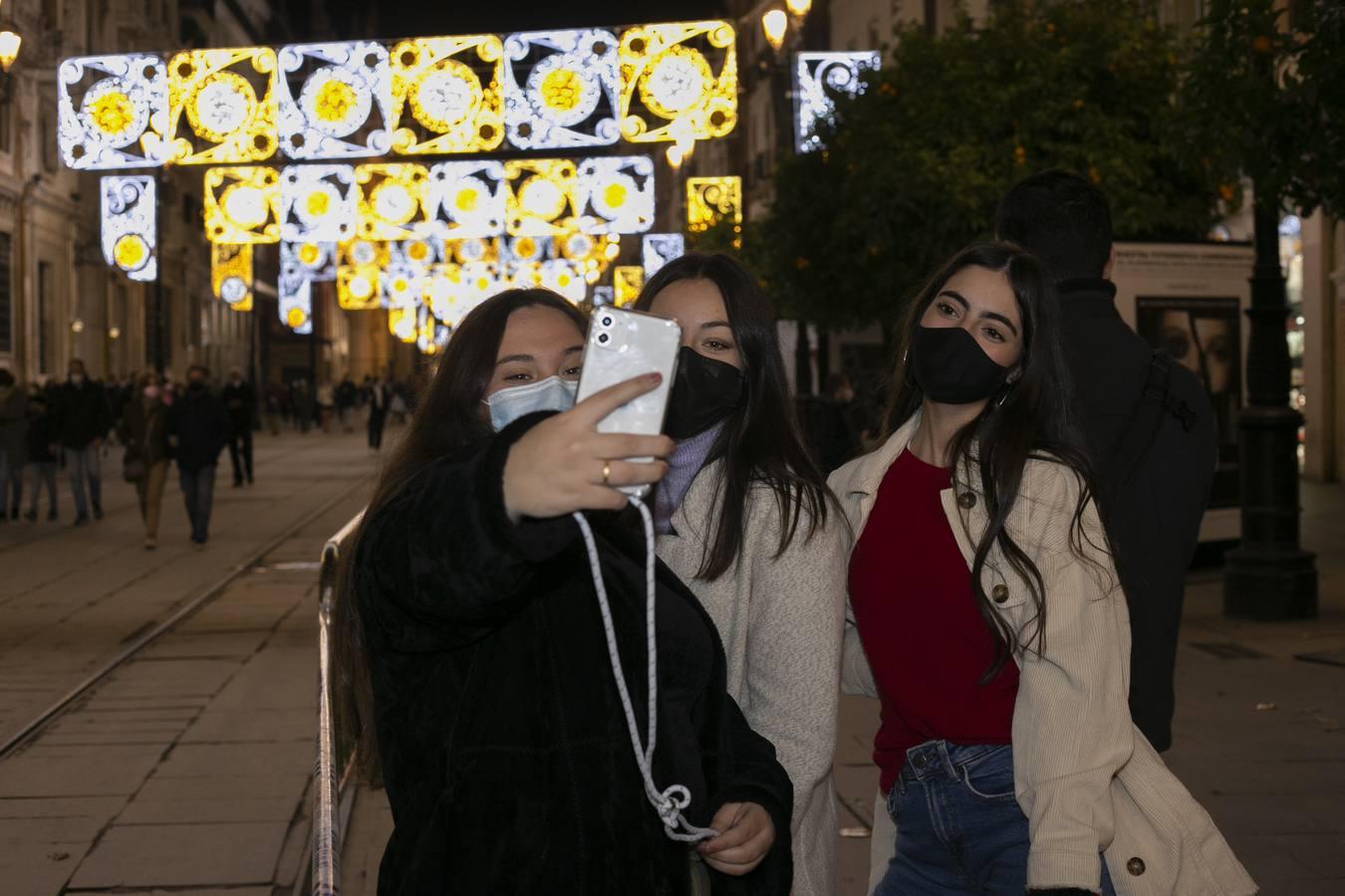 En imágenes, Sevilla enciende la Navidad