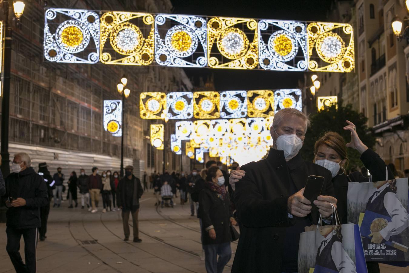 En imágenes, Sevilla enciende la Navidad