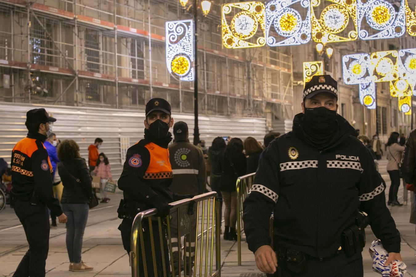 En imágenes, Sevilla enciende la Navidad