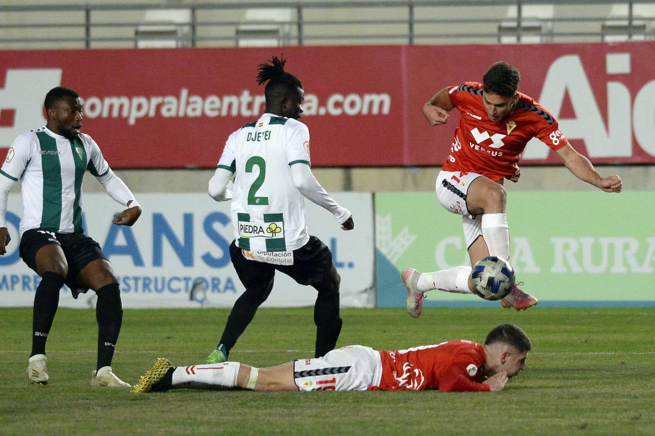 El Real Murcia-Córdoba CF, en imágenes