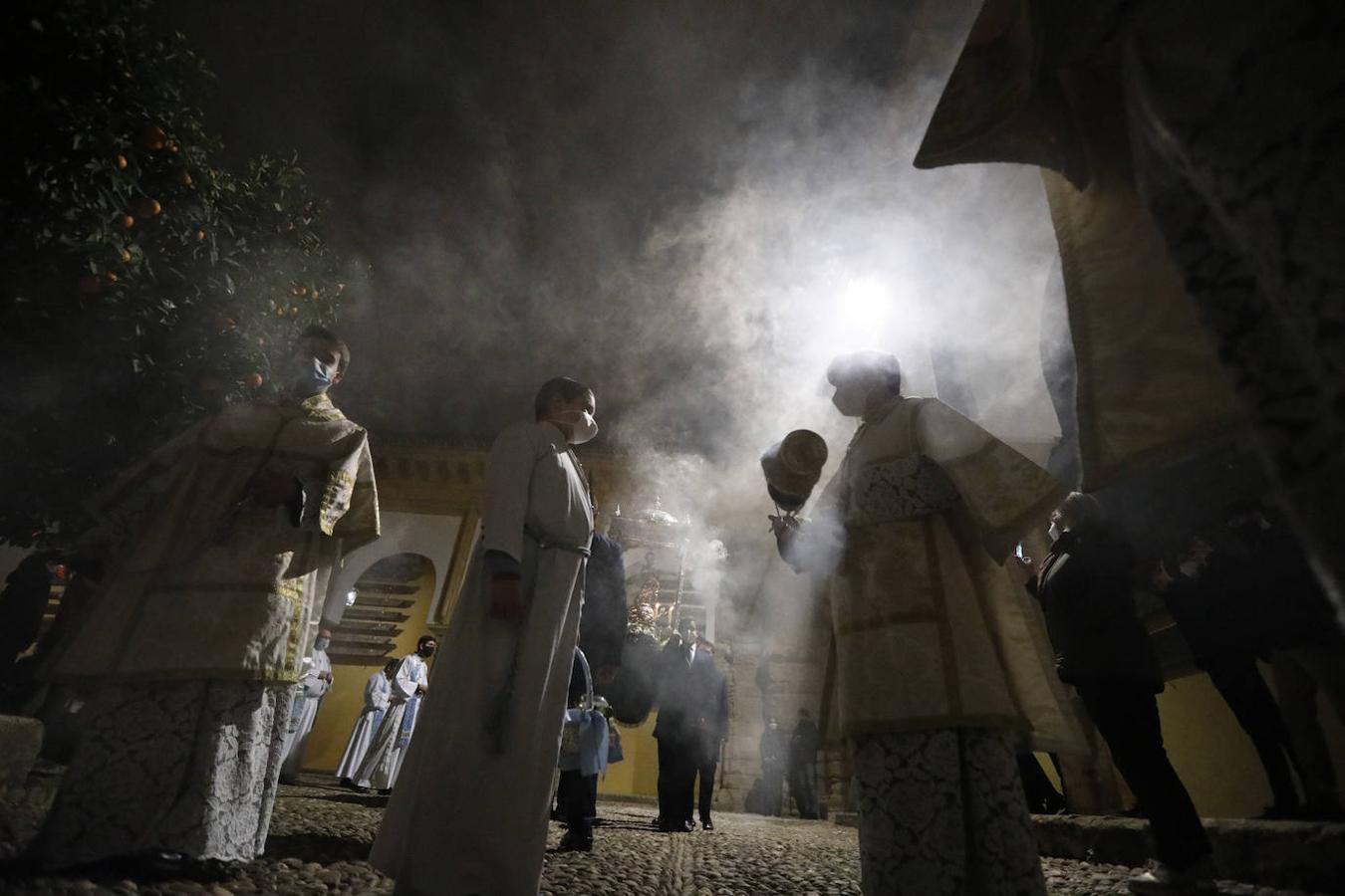 La Vigilia de la Inmaculada en Córdoba, en imágenes