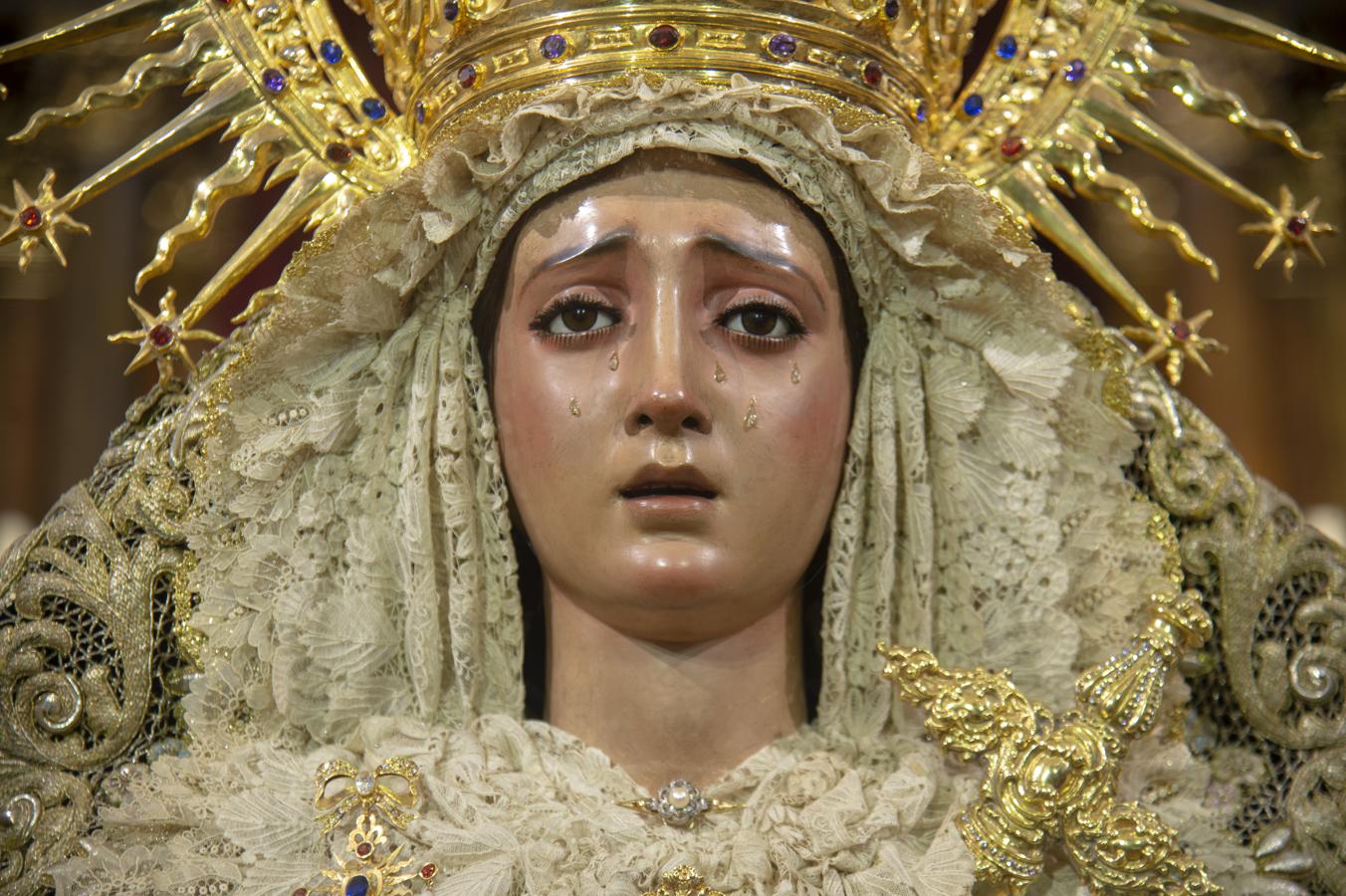 La veneración de la Virgen de Montserrat