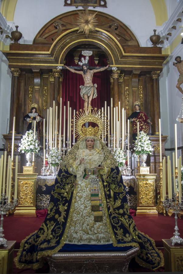 La veneración de la Virgen de Montserrat