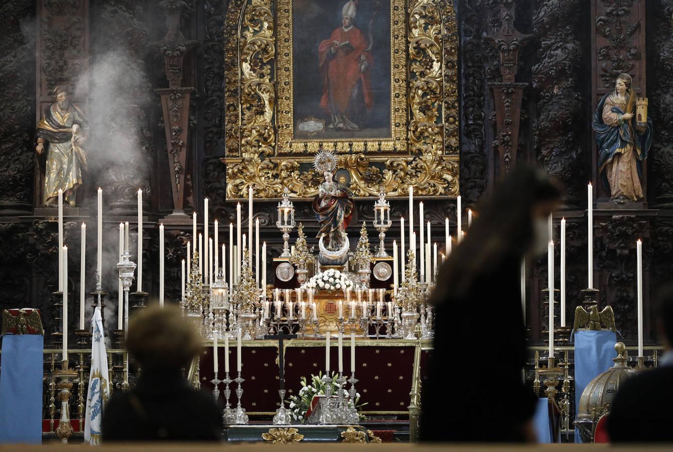 El día de la Inmaculada en los templos de Córdoba, en imágenes