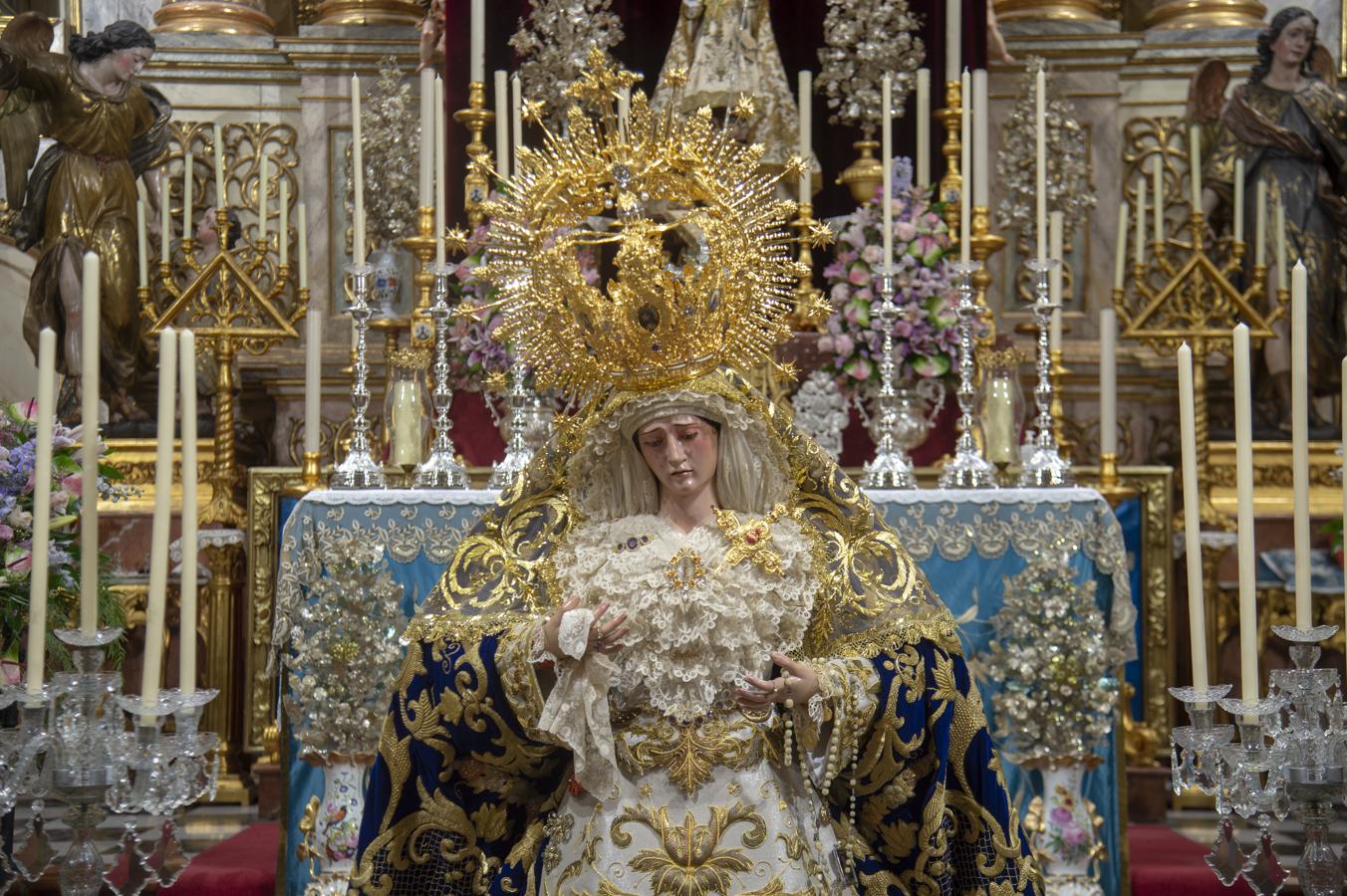 Veneración de la Virgen de la Salud del Santo Ángel