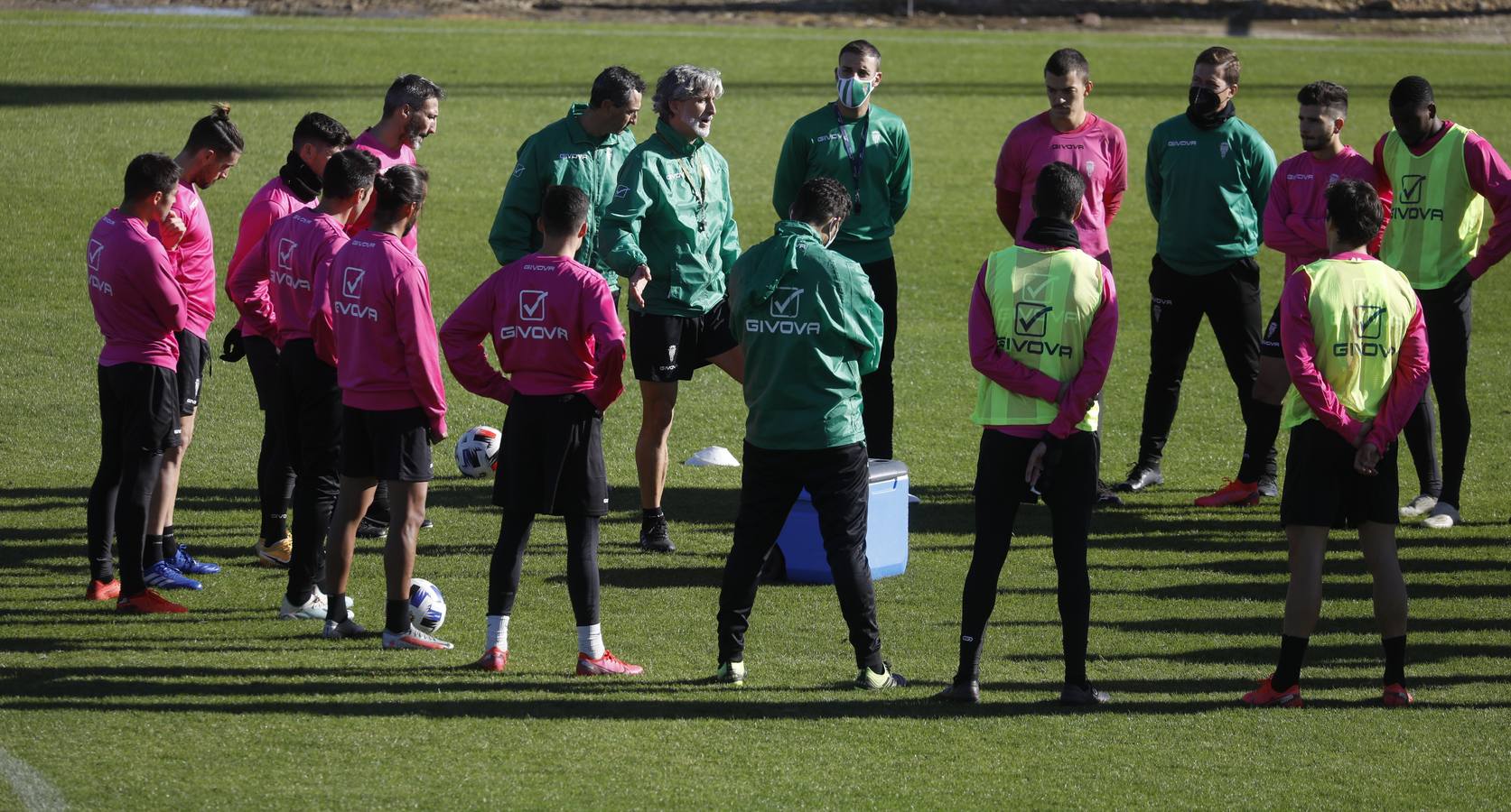 El entrenamiento del Córdoba CF con Alfaro al mando, en imágenes