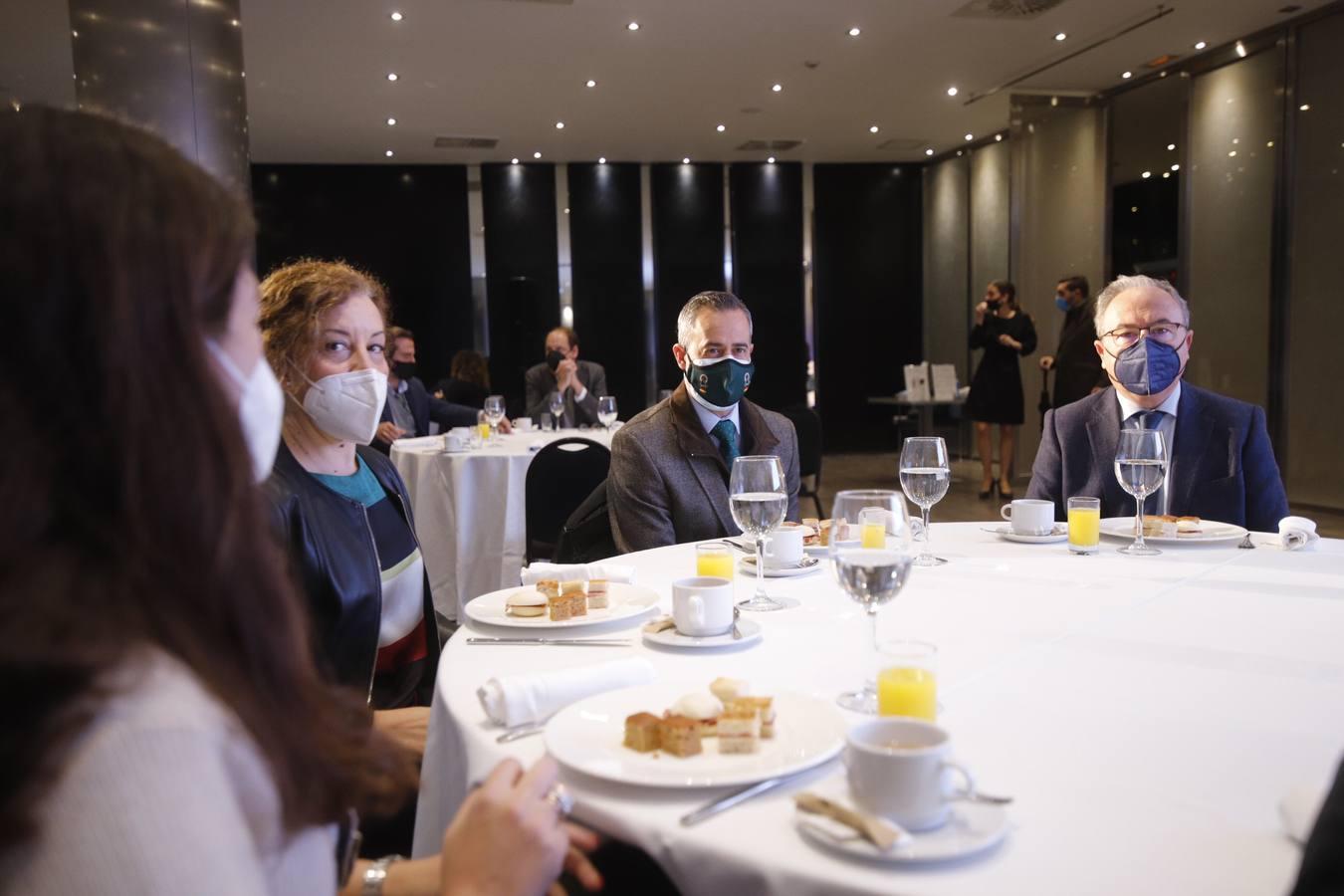 El Foro de ABC sobre los «100 años de Patios de Córdoba», en imágenes