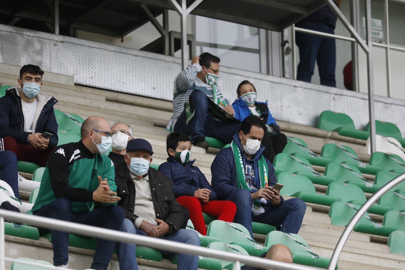 El regreso de la afición del Córdoba CF a El Arcángel, en imágenes