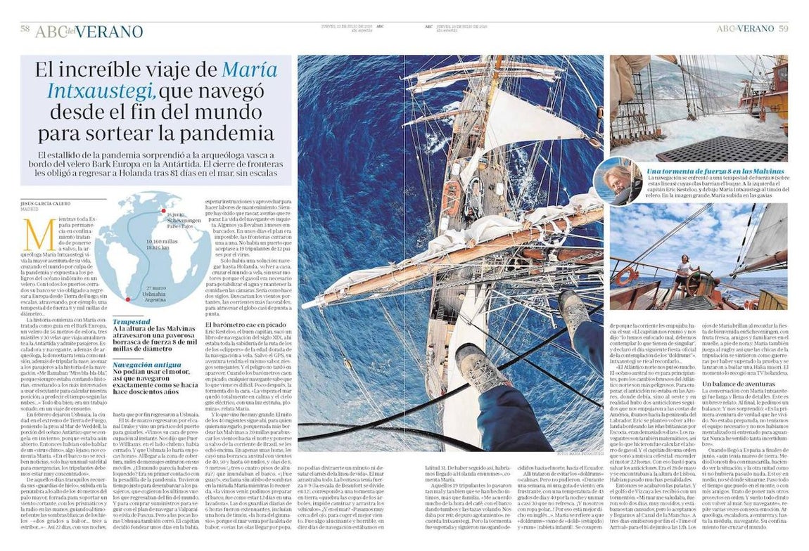 Esta página, junto con otra más, premio en el apartado «Perspectiva», dentro de la categoría «Fotografía». 