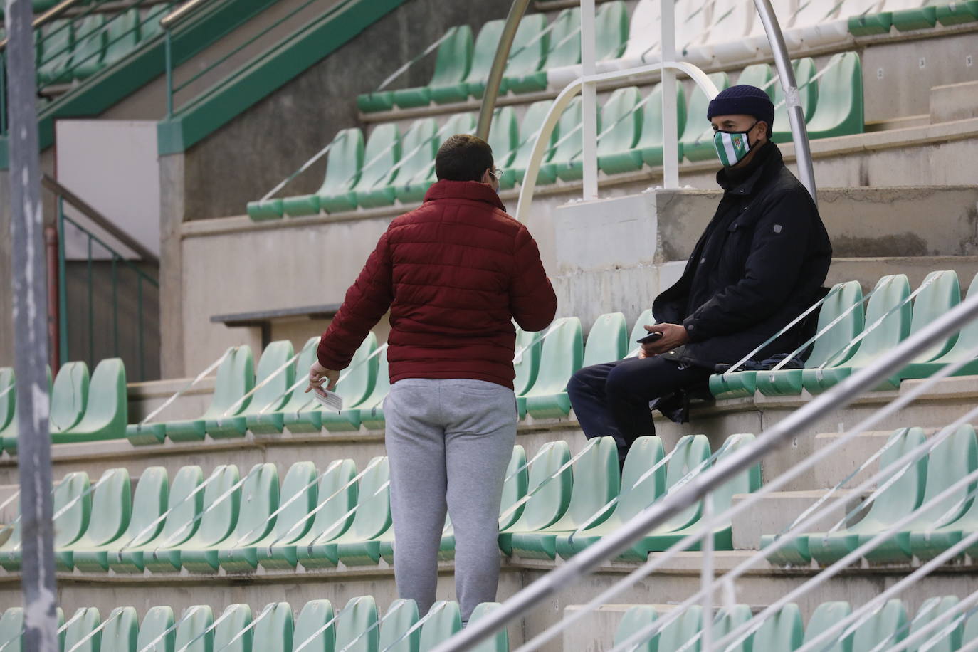 El ambiente de Copa en el Córdoba CF - Albacete, en imágenes