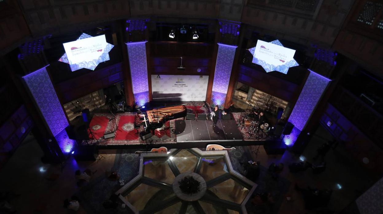 En imágenes, concierto de «hermanamiento» entre el flamenco y la música andalusí