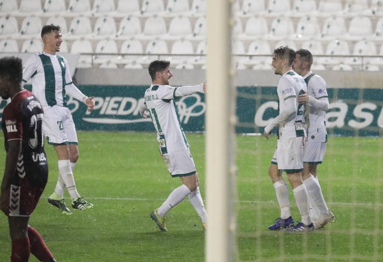 El Córdoba CF alarga la racha ante el Albacete (1-0) y pide una ronda más en la Copa