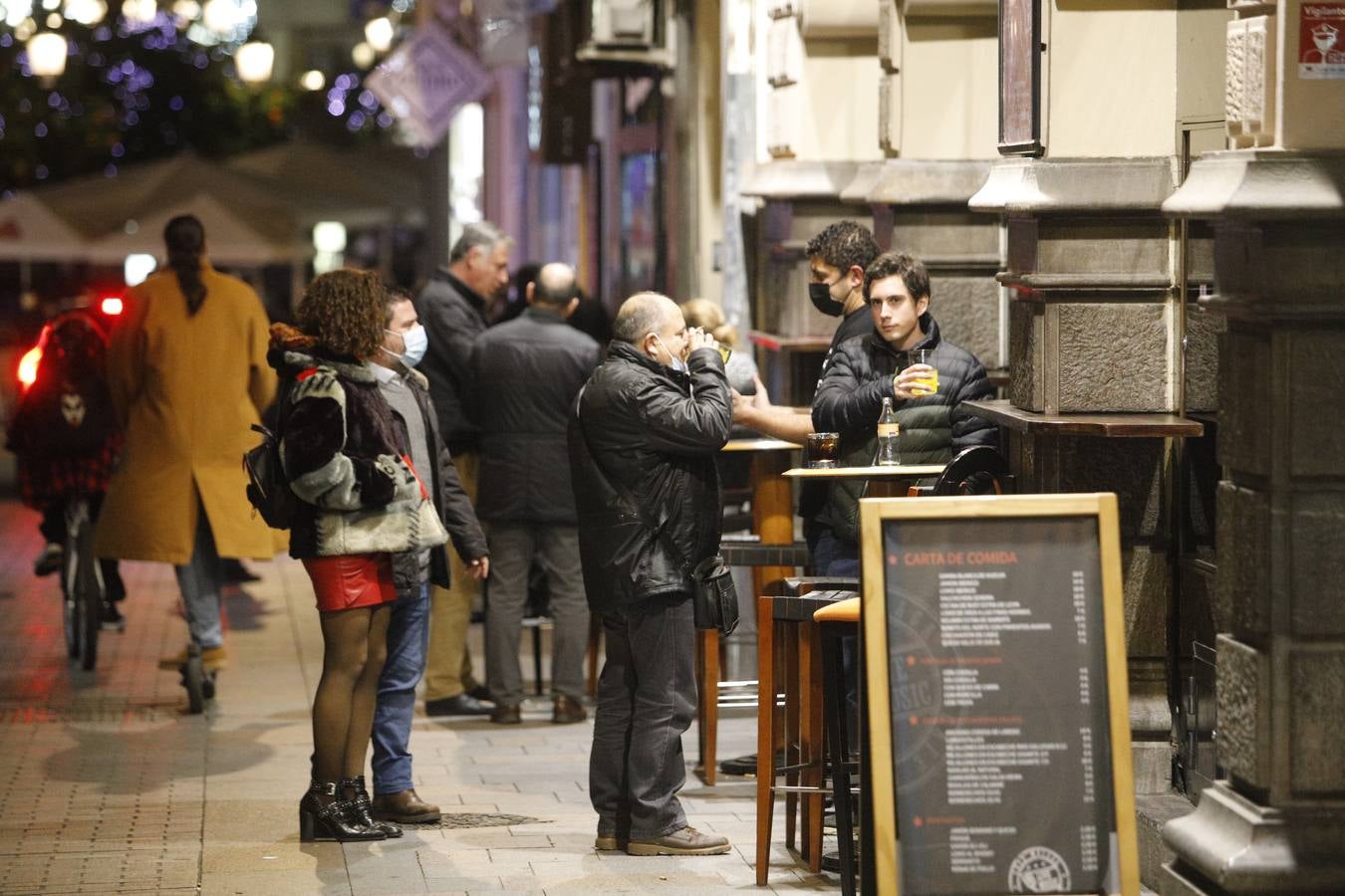 El ambiente de bares y calles en Córdoba con el nuevo horario